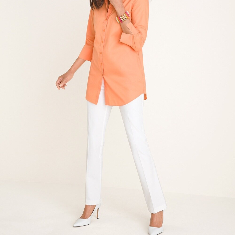 Chicos secret stretch straight leg white pants